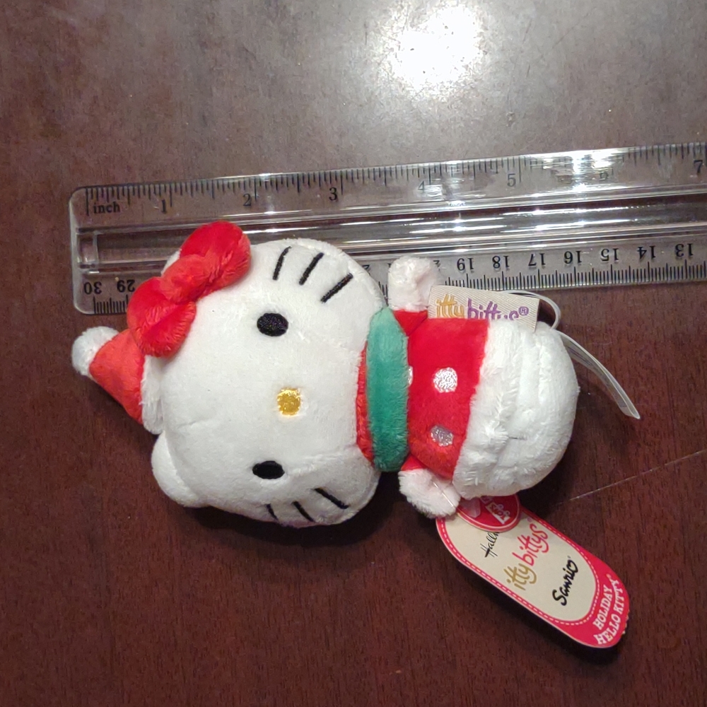Holiday itty bittys